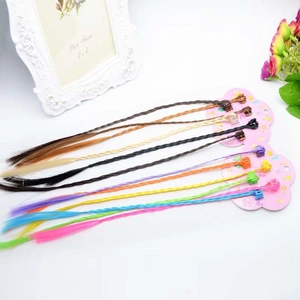 Colorful synthetic hair extensions with claw clips for children's hair decoration