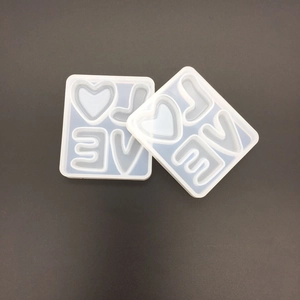Love Heart Silicone Mold DIY Resin Crystal Casting High Mirror Effect Translucent Food Grade For Ornaments Cake Decorating