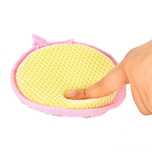Round double-sided dishwashing sponge with yellow mesh and pink edge for kitchen cleaning
