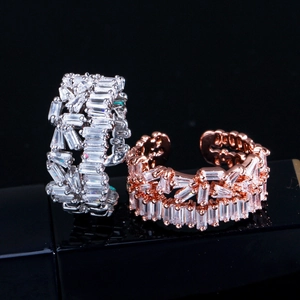Exquisite silver and rose gold open rings with square AAA zircon inlay on black background