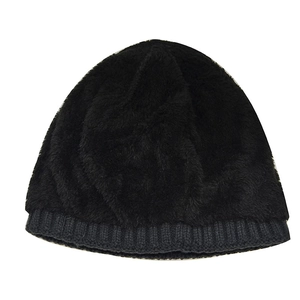 Berretto in maglia nera da uomo con fodera in pile spesso per calore e comfort invernale