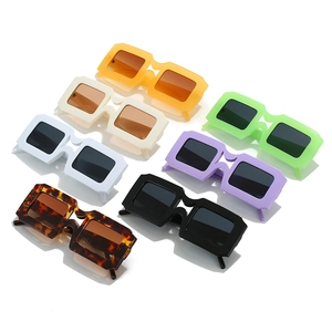 Stylish square thick frame sunglasses in multiple vibrant colors for a retro Y2K fashion look