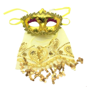 Masque de mascarade doré avec voile jaune et sequins pour fête de danse orientale