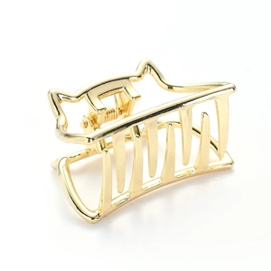 Minimalist golden metal cat hair claw clip with hollow design for women's hairstyling