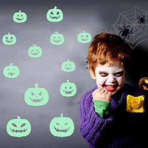 Luminous Halloween wall stickers featuring glowing pumpkins and a spooky festive atmosphere