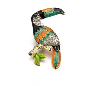 Exquisite toucan bird brooch with colorful enamel and sparkling rhinestones in gold finish