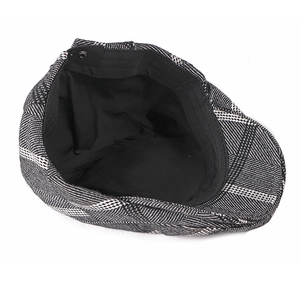 Béret classique à motif pied-de-poule avec boucle métallique et doublure intérieure