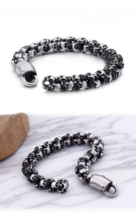 Detailed view of vintage punk skull bracelet with aged silver finish and sturdy clasp