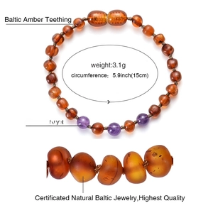 Bernstein und Amethyst Baby-Beißarmband mit 15 cm Länge und natürlichen Edelsteinen
