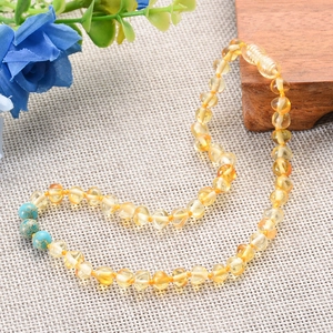 Collier en ambre de la Baltique pour bébé avec perles de turquoise et améthyste de luxe