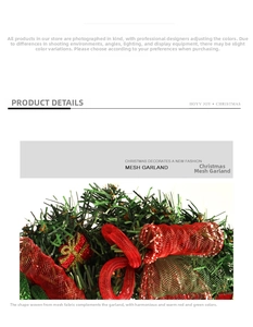 Détail de couronne de Noël en tulle rouge et vert avec des décorations de cadeaux dorés