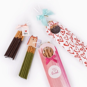 Cajas de regalo para galletas estilo coreano con estampados de corazones y cintas