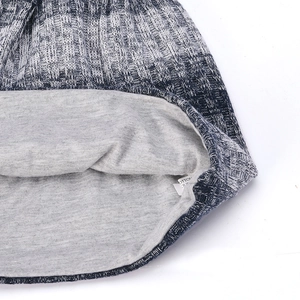 Women's gradient knit beanie with soft cotton lining for autumn and winter warmth