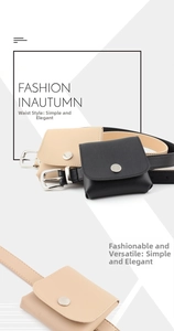 Détail du sac de ceinture en cuir PU avec boucle en métal argenté sur fond épuré