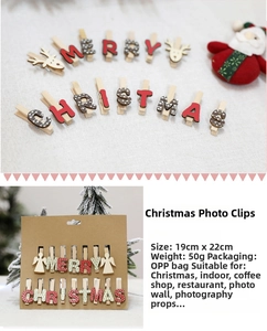 Detail showing Merry Christmas wooden clips dimensions 19x22cm and packaging for holiday decor