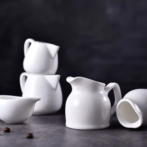 Ceramic Creamer Pitcher White Porcelain Milk Jug Small Sauce Boat With Handle Heat Resistant For Coffee Service Modern Minimalist