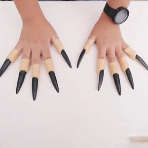 Halloween long black finger claws accessories for witch costumes and spooky party decor