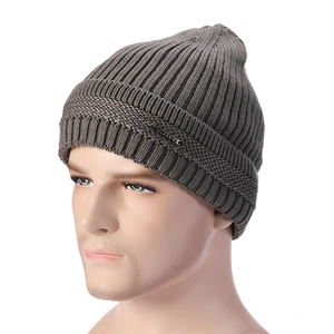Winter gray knit beanie for men with thermal fleece lining and classic metal logo detail