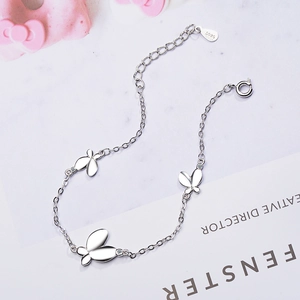 Elegant S925 sterling silver butterfly bracelet with adjustable chain and silver finish