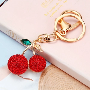 Llavero de Cereza de Aleación de Strass Exquisito Moda Colgante de Bolso Fruta Chapado en Oro Llavero de Cristal Brillante Regalo para Mujer