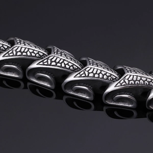 Retro stainless steel dragon bone chain bracelet for men with silver grey textured scales