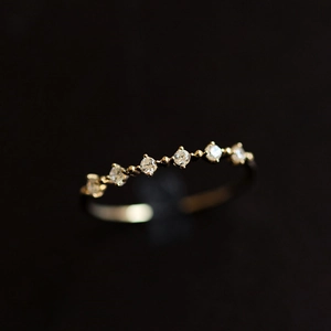 Anello in Argento Sterling 925 Minimalista Placcato Oro 14K con Zirconia Intarsiata Stile Giapponese Anello a Fascia Donna