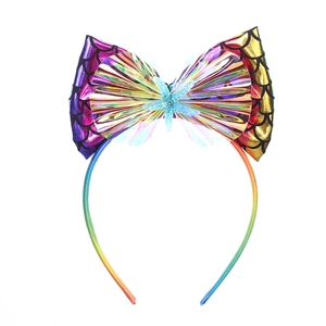Serre-tête arc-en-ciel à écailles avec nœud et détail d'étoile de mer brillante