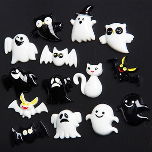 Halloween resin charm set with white ghosts, bats and owls on a black background
