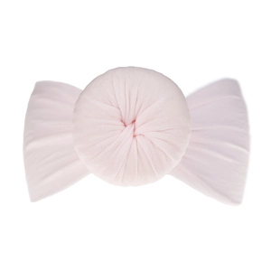 Dettaglio fascia per neonati in nylon morbido con nodo a ciambella rosa chiaro