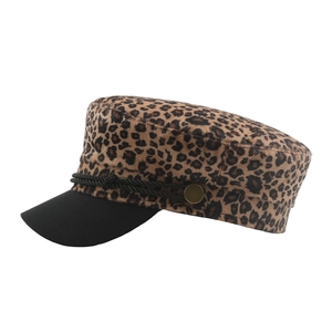 Béret classique à imprimé léopard avec haut plat et visière noire pour femme