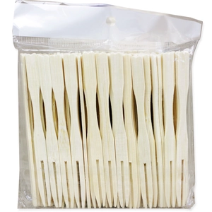 Disposable heart-shaped bamboo fruit picks set in clear hanging packaging for parties