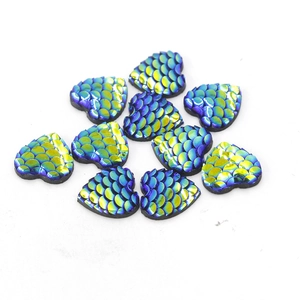 Set of 10 iridescent heart-shaped mermaid scale resin charms with colorful shifting glow