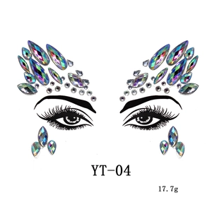 Detailed view of YT-04 iridescent acrylic face rhinestones with weight 17.7g label