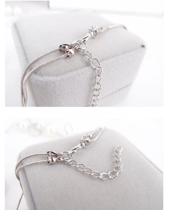 Detail of silver layering necklace extension chain with high elastic rebound feature