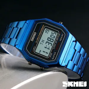 Orologio sportivo digitale blu in acciaio inossidabile con quadrante quadrato e metallo