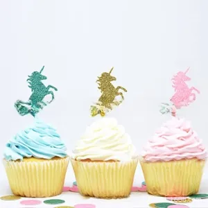 Λαμπερά διακοσμητικά cupcake μονόκερος σε χρυσό, ροζ και πράσινο για πάρτι