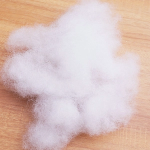 Soft white artificial snow fiber stuffing for Christmas landscape and holiday decorations