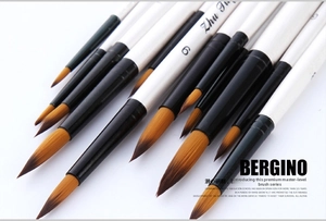 Detail of 12pcs pearl white pointed watercolor brush set with nylon bristles and black ferrule