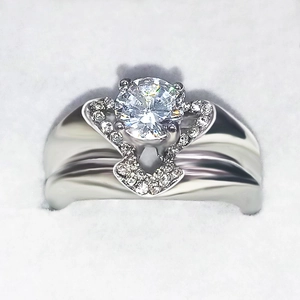 Hartvormige Strass Legering Ring Voor Dames Met Ronde Gesimuleerde Diamant Romantische Verlovingsjuwelen Zilveren Kleur