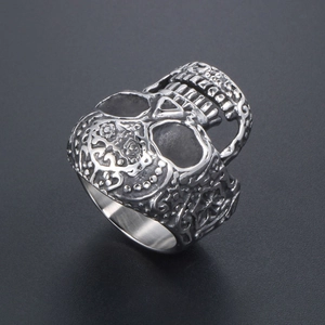 Retro vintage skull ring for men in silver finish with detailed creative engravings