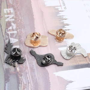 Assorted alloy brooch backs with butterfly clutches in gold silver and black plating