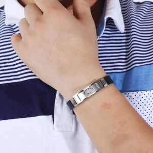 Men's minimalist black silicone bracelet with silver anchor engraved stainless steel plate