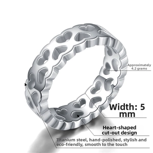 Detail showing the 5mm width and 4.2g weight of the heart-shaped hollow titanium ring