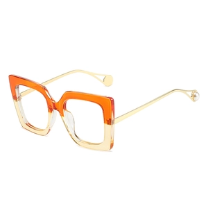 Moderne quadratische Oversized-Brille mit orangefarbenem Farbverlauf und Perlen-Bügeln