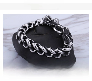 Detail showing high-quality stainless steel dragon head bracelet weighing 99 grams