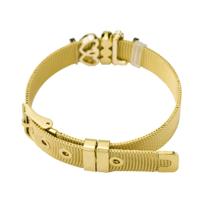 Pulsera de malla de acero inoxidable dorada con dijes de corazón y cierre de hebilla ajustable
