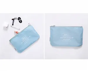 Bolsa organizadora plana de nailon azul claro para accesorios electrónicos y cables