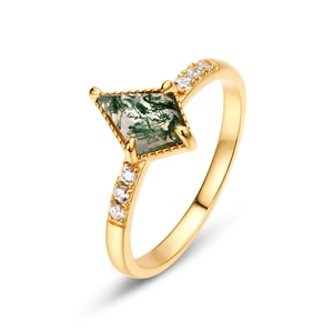 Elegant gold S925 silver ring featuring kite-shaped moss agate and side accent diamonds