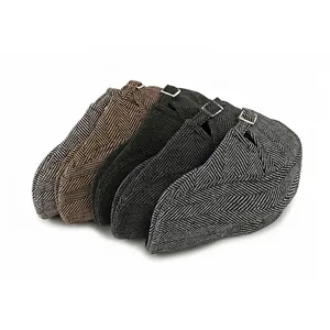 Classic herringbone flat cap set in four vintage colors with adjustable side buckles
