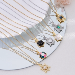 Collier Pendentif Tortue Cuivre Plaqué Or 18K Coquillage Émail Zircon Réglable Bijoux Animaux Pour Femmes